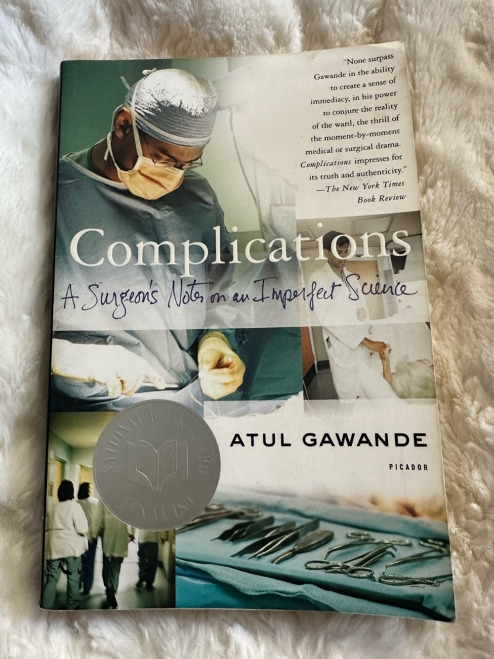 Complications by Atul Gawande‎ - Medical Nonfiction Paperback in Teal and White